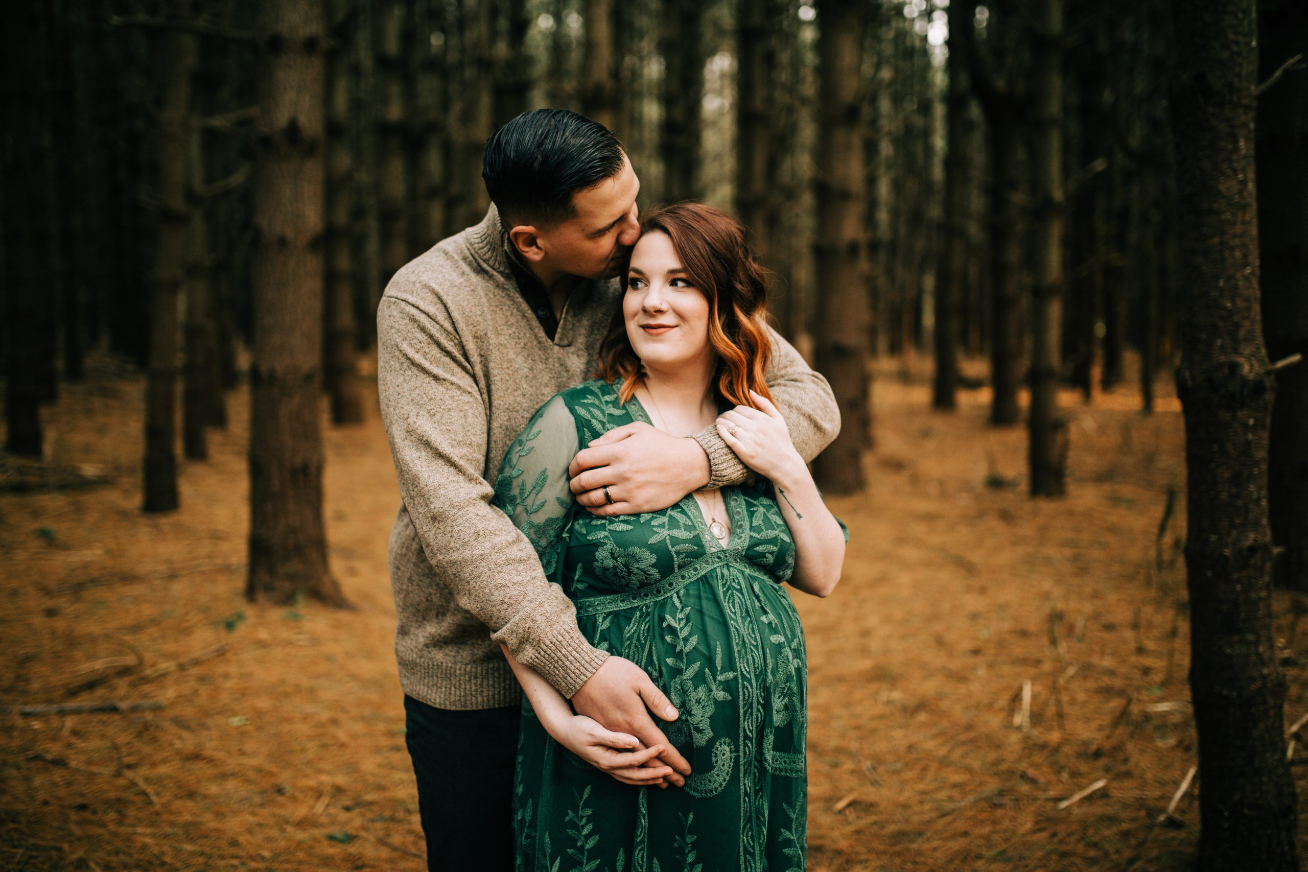 Earthy, Woodland Maternity Session