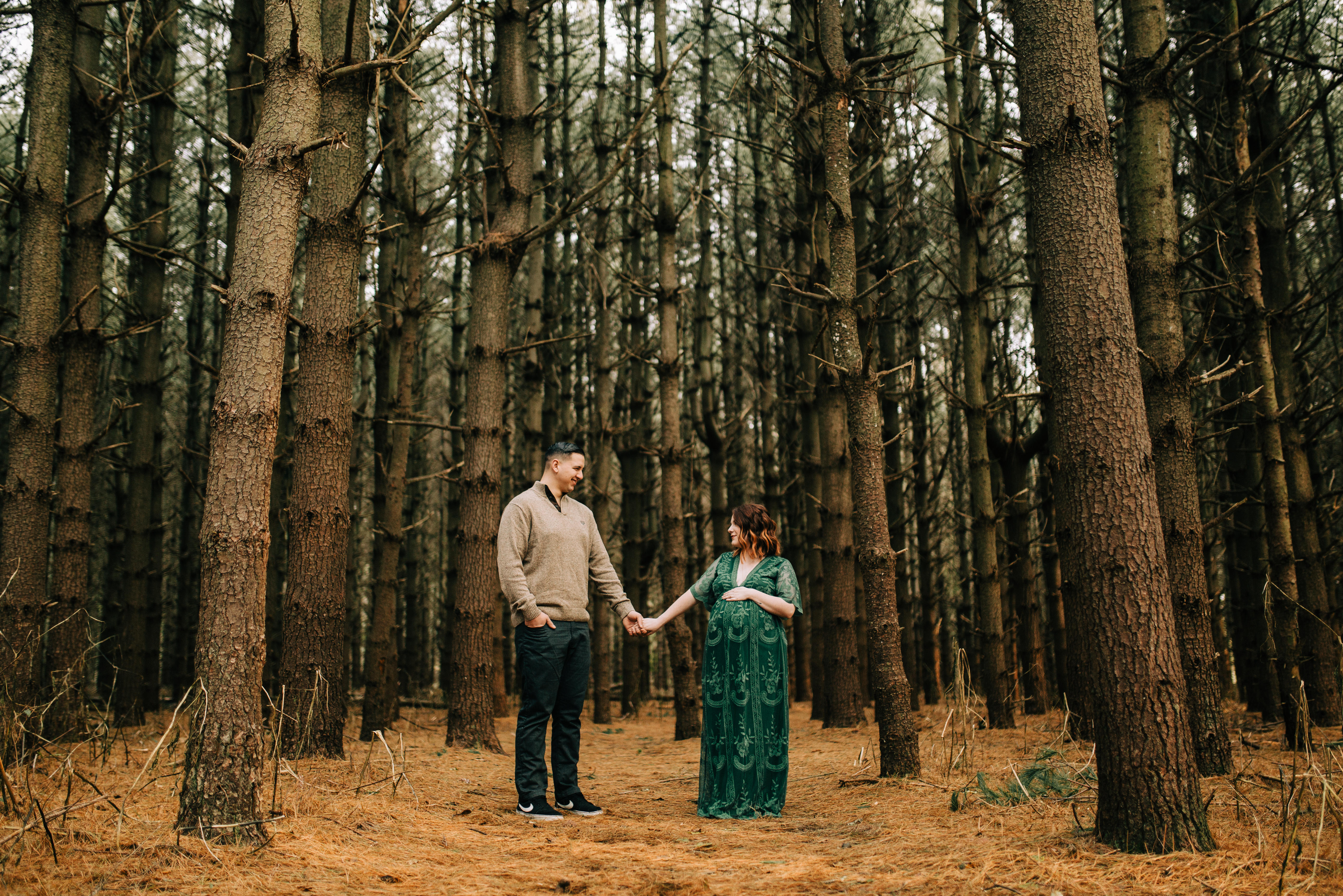 Earthy, Woodland Maternity Session